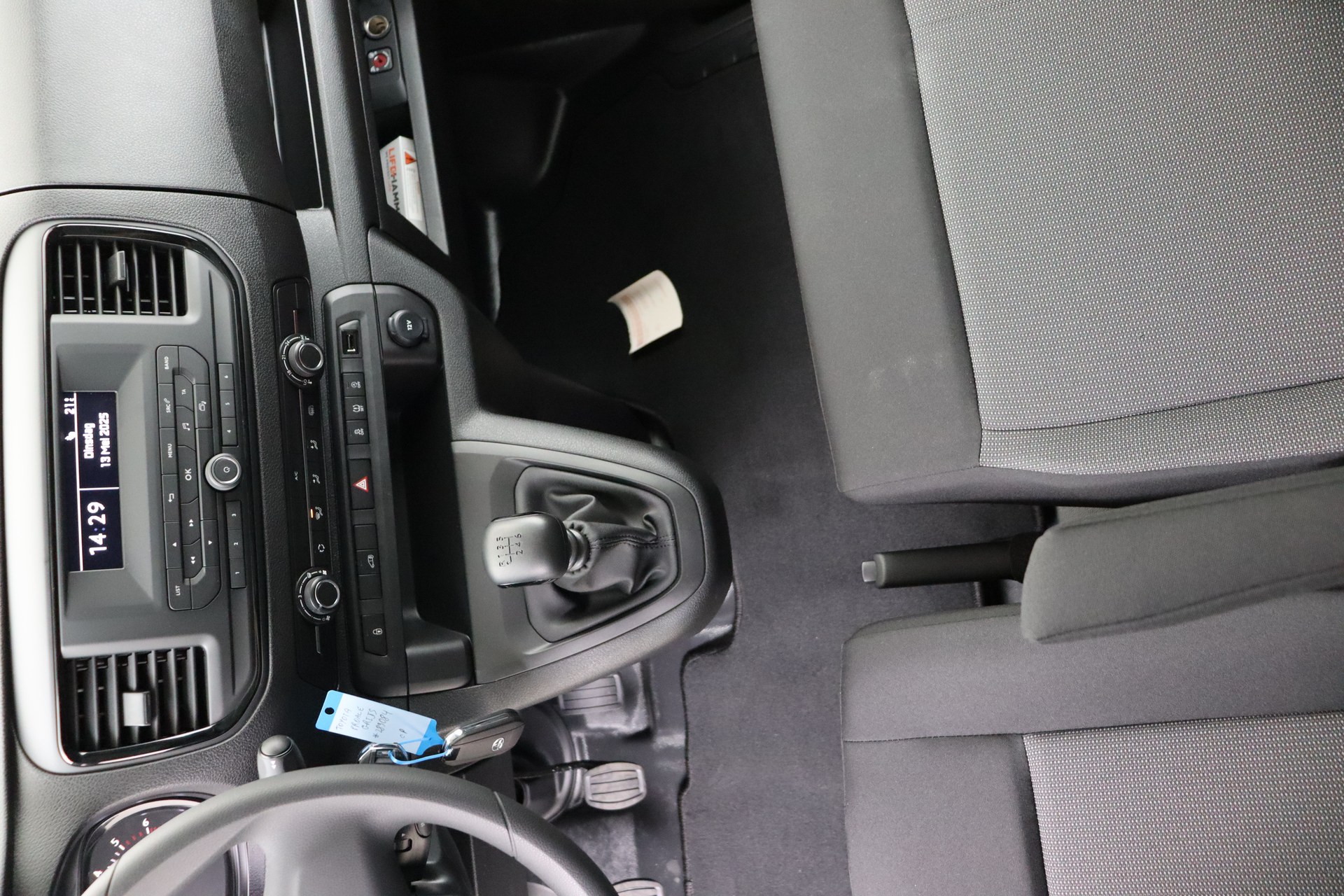 TOYOTA PROACE 1.5D 120ch 6MT Medium Active