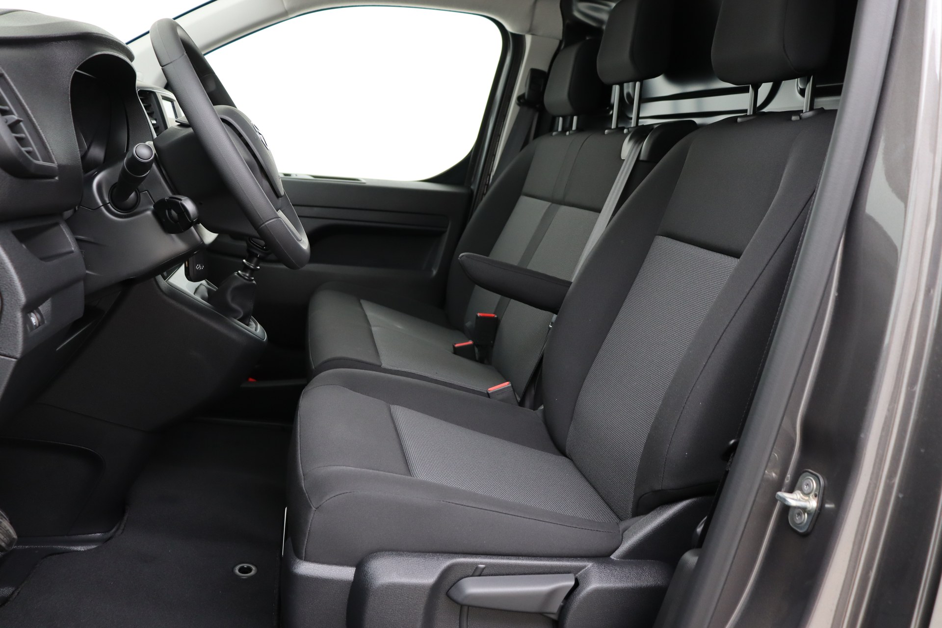 TOYOTA PROACE 1.5D 120ch 6MT Medium Active