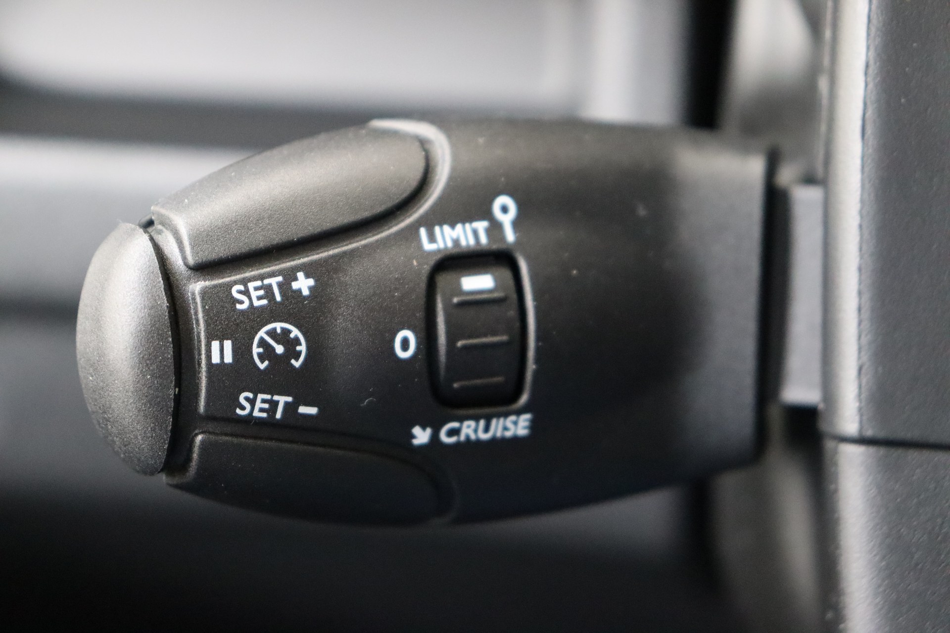 TOYOTA PROACE 1.5D 120ch 6MT Medium Active
