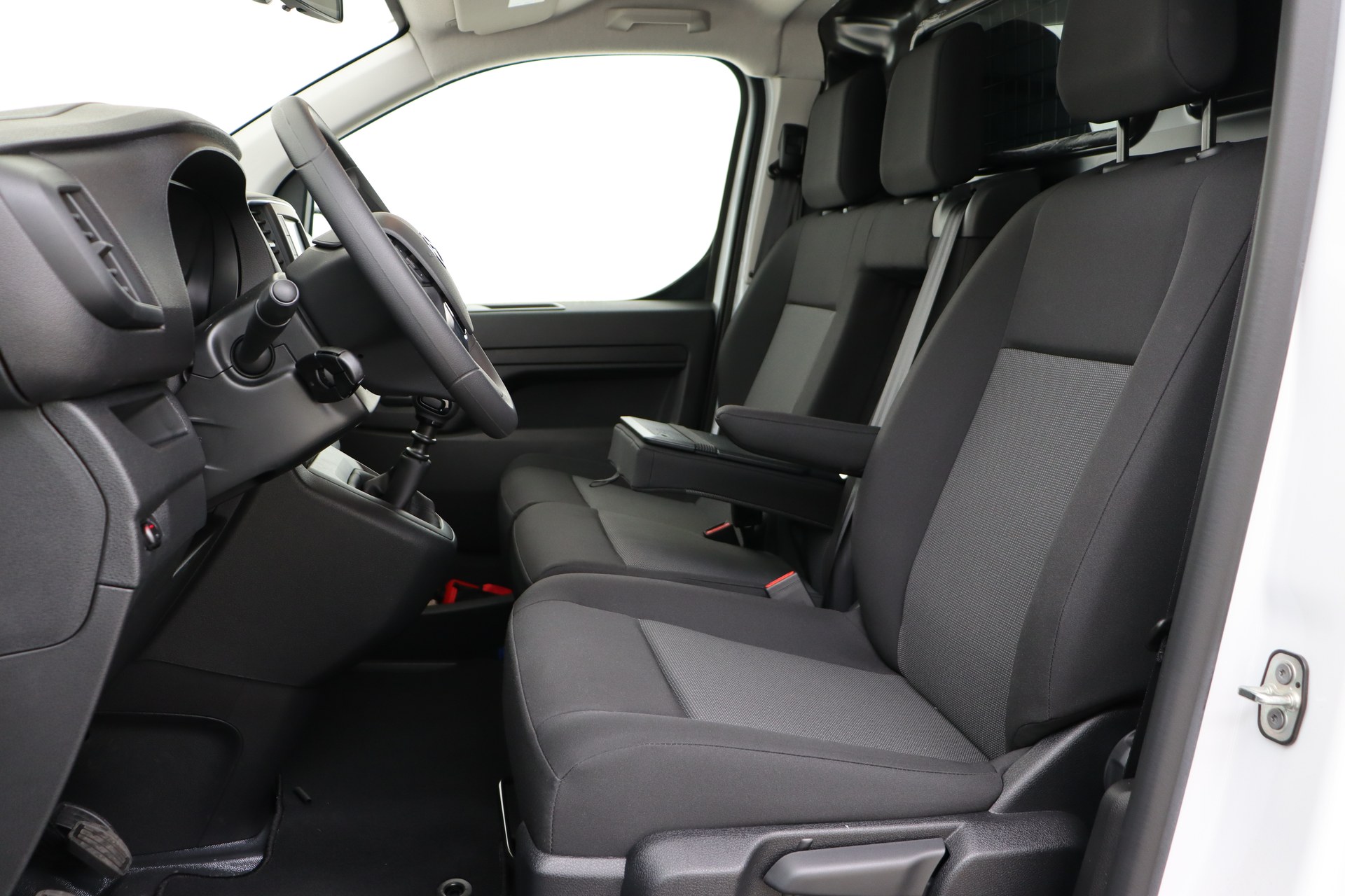 TOYOTA PROACE 2.0D 144ch 6MT Medium Comfort