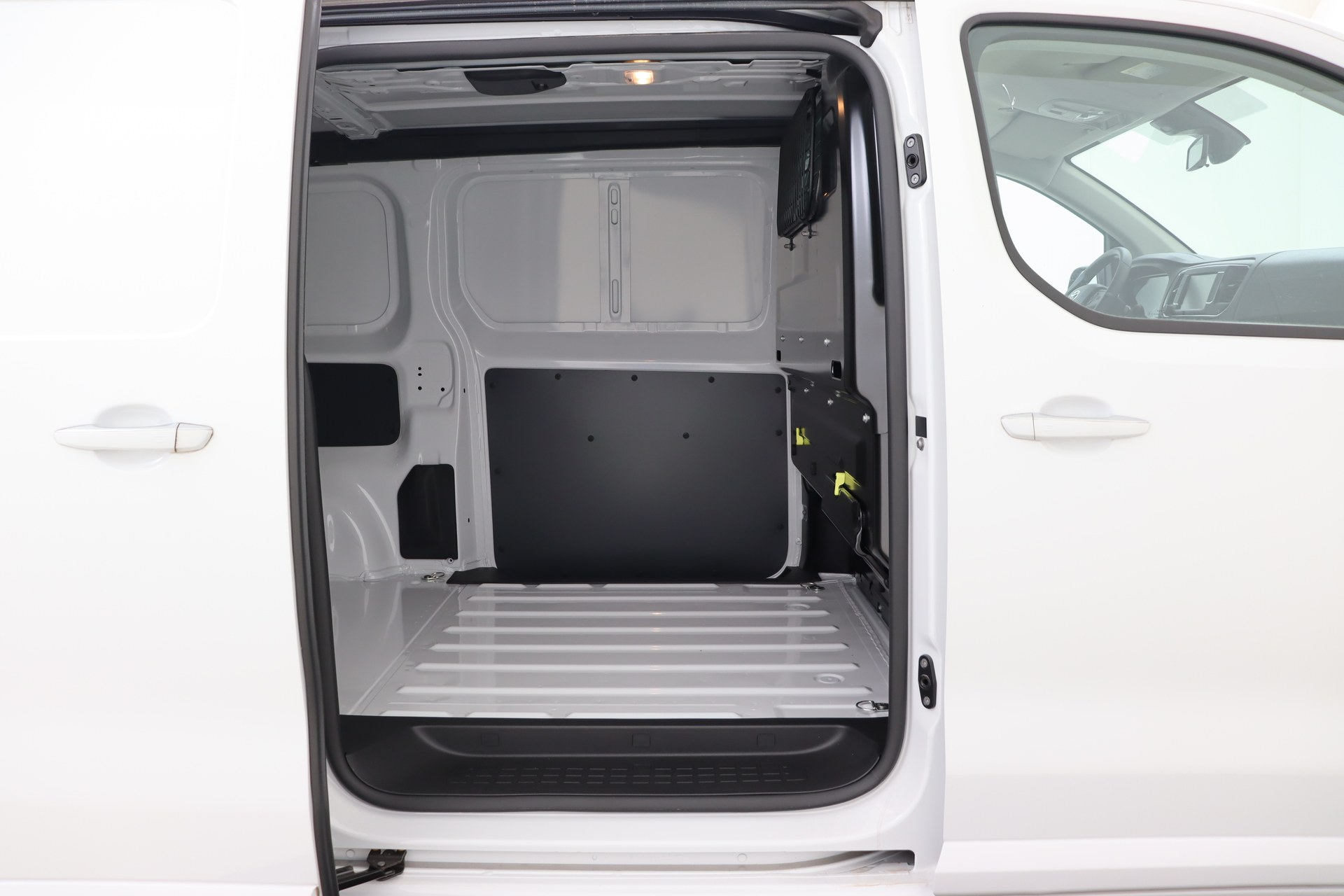 TOYOTA PROACE 2.0D 144ch 6MT Medium Comfort