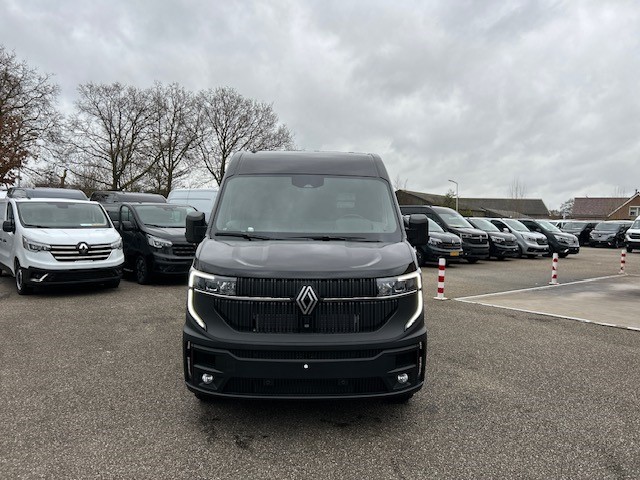 RENAULT MASTER dCi 150 T35 L2H2 Extra