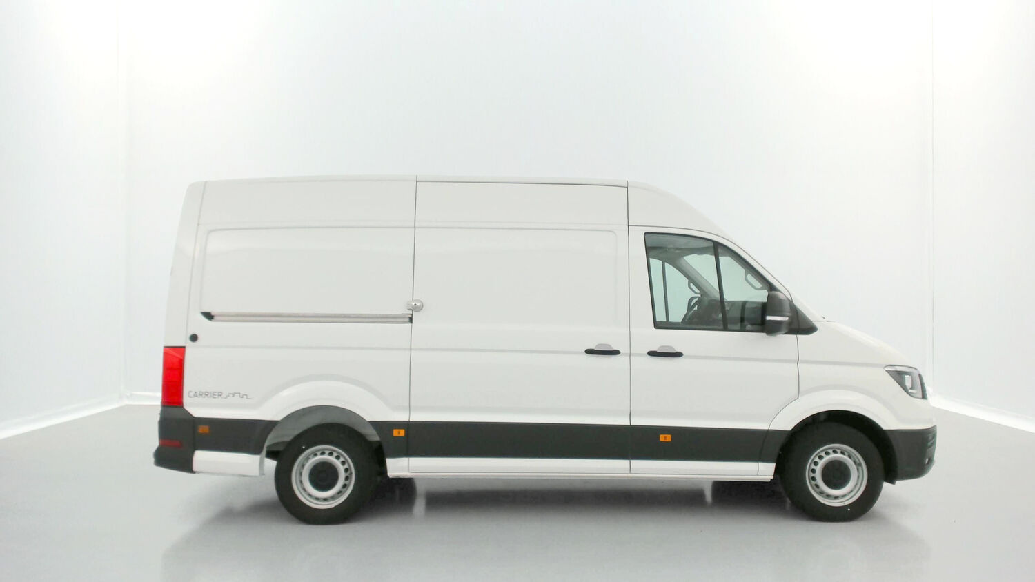 VOLKSWAGEN CRAFTER VAN   30 L3H3 2.0 TDI 102ch ProFirst Carrier + Caméra recul