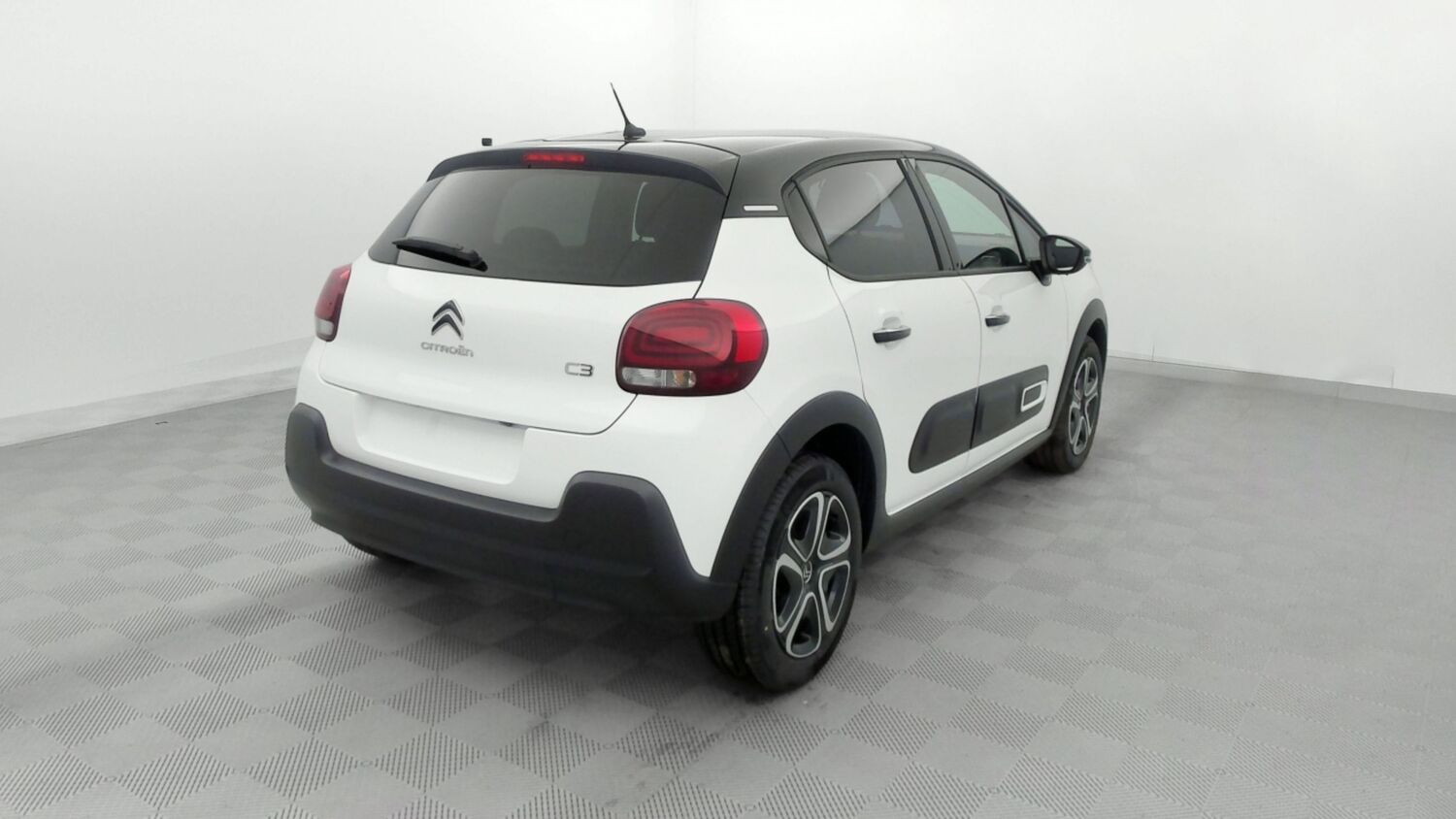 CITROEN C3   III 1.2 PureTech 110ch Shine