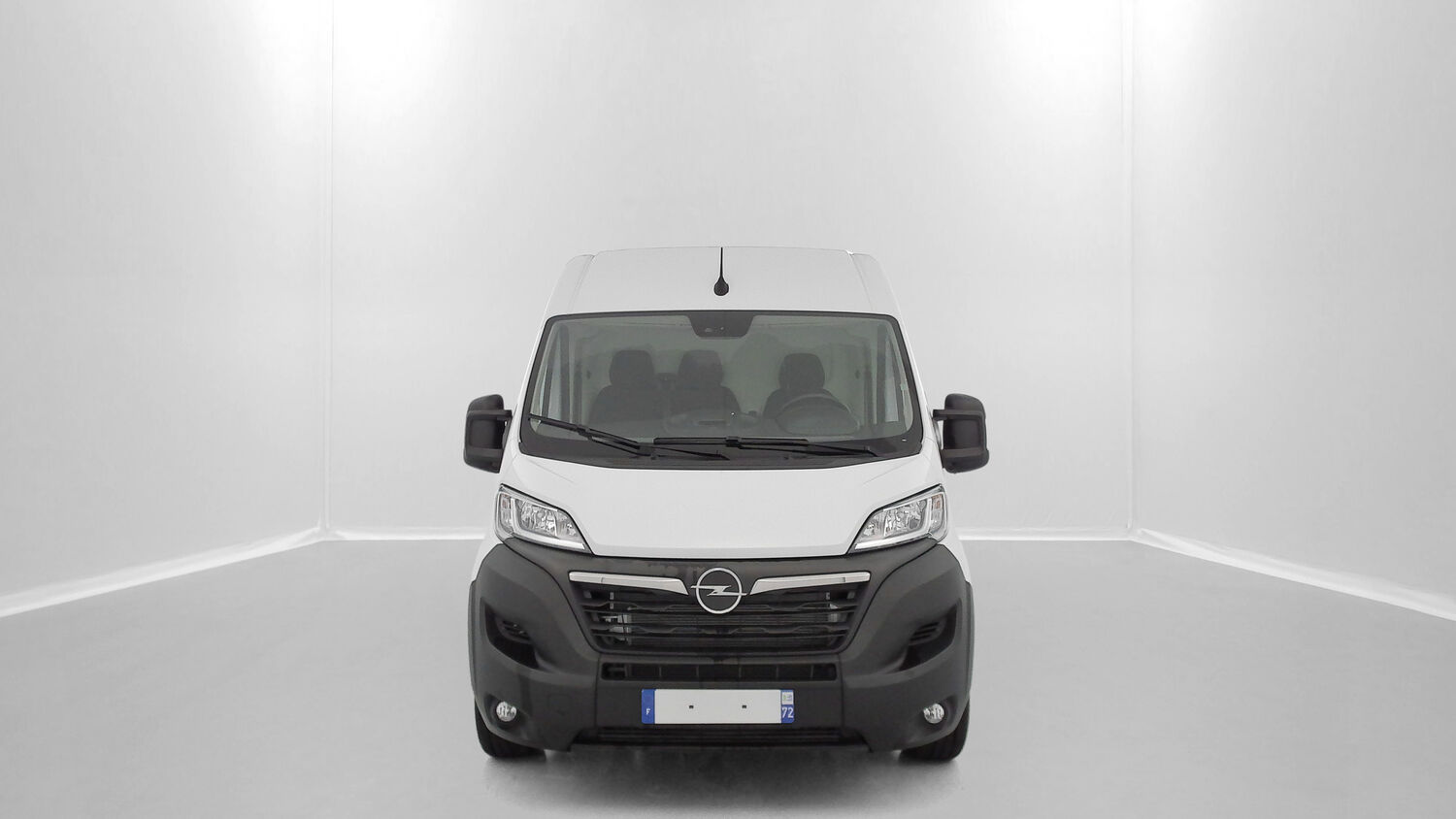 OPEL Movano   3.5T L2H2 2.2d 140ch Pack Business