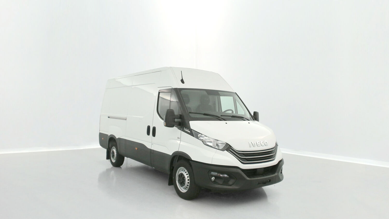 IVECO DAILY   35S16A8 3520L 2.3 156ch 12m³ Hi-Matic