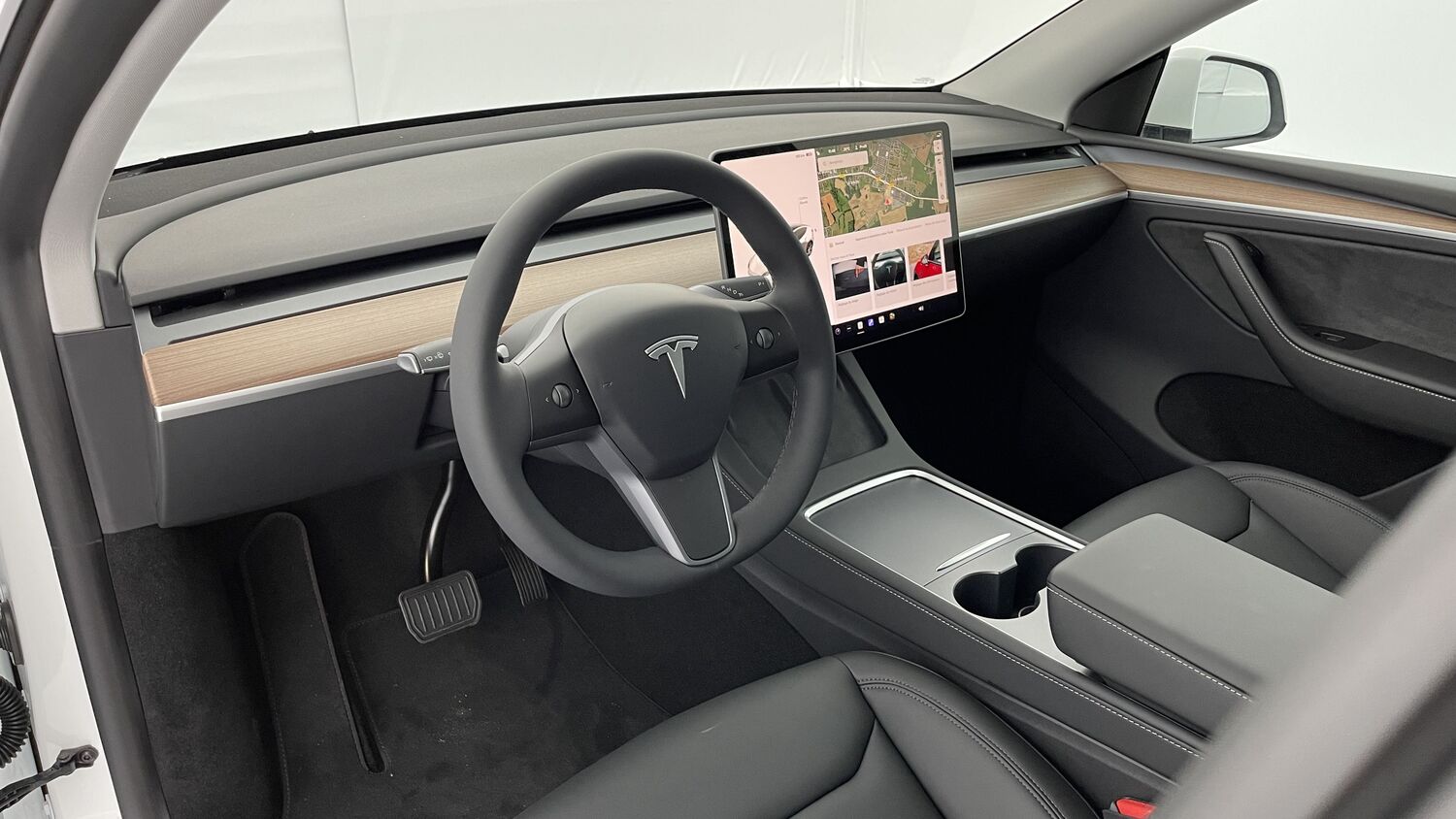 TESLA Model y   Propulsion (455km)