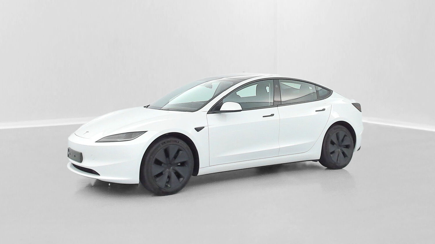 TESLA MODEL 3   II Standard Propulsion (513km)