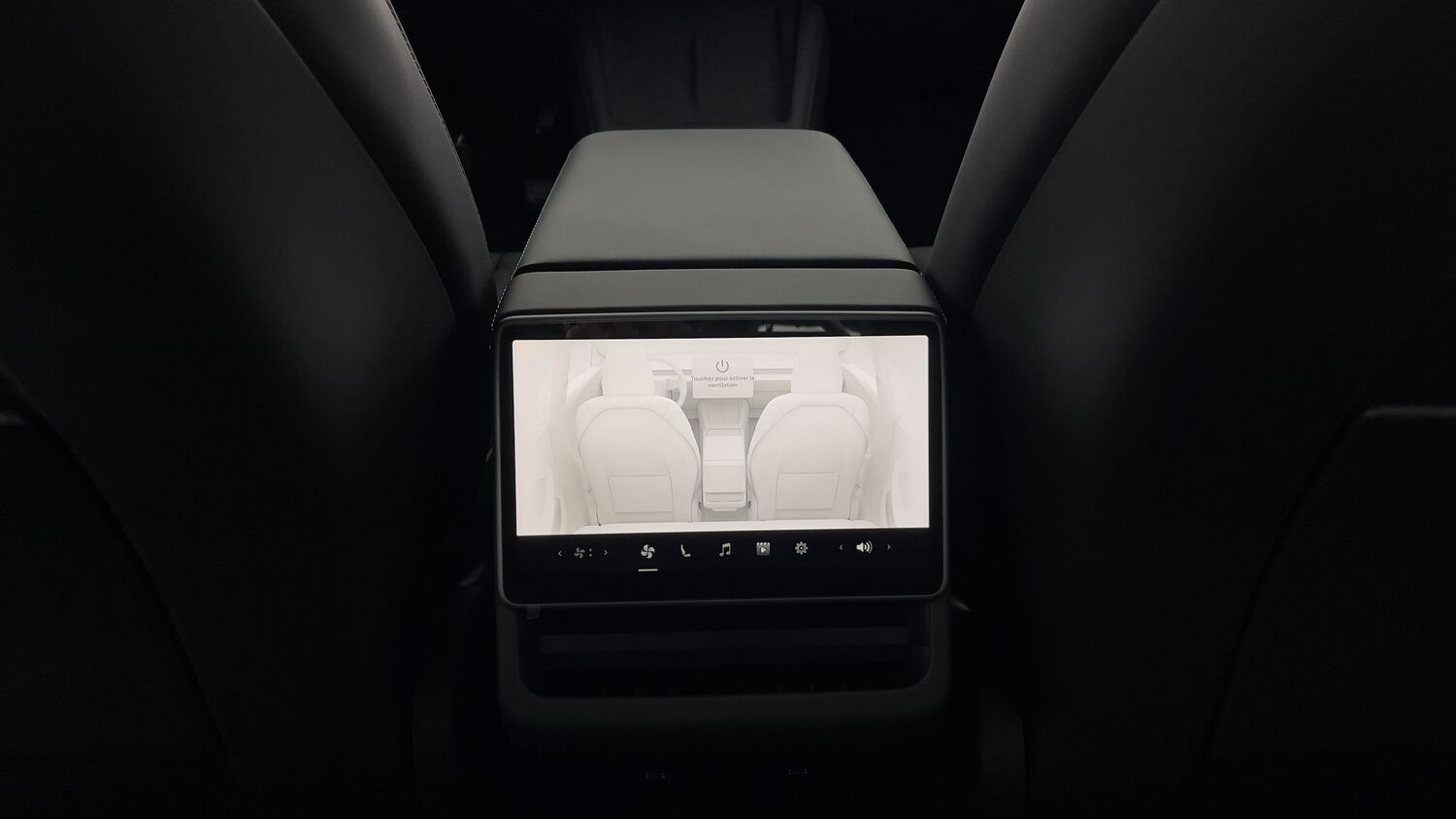 TESLA MODEL 3   II Standard Propulsion (513km)