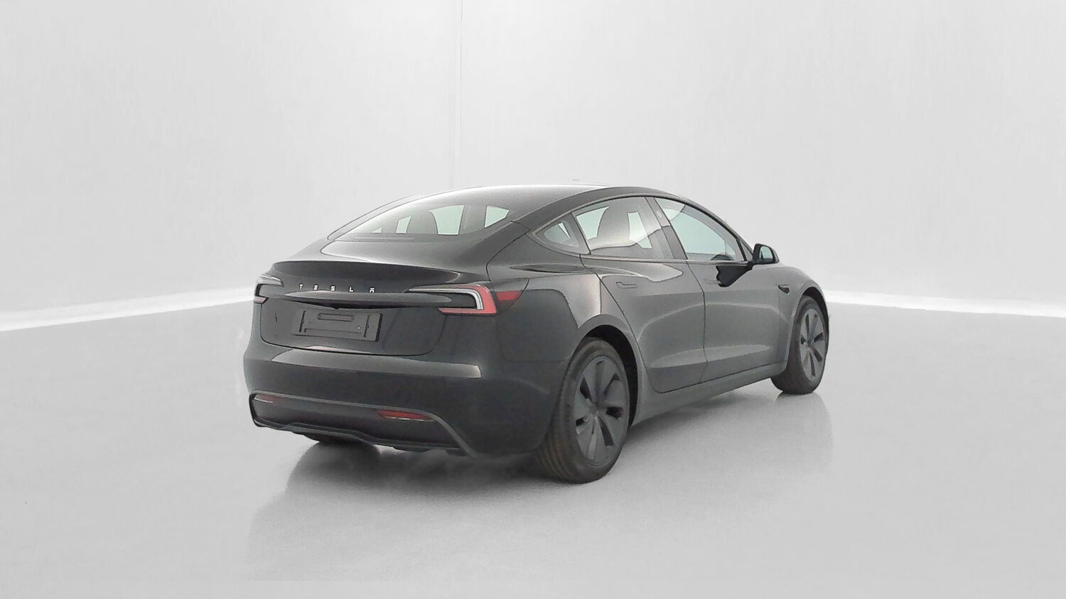 TESLA MODEL 3   II Standard Propulsion (513km)