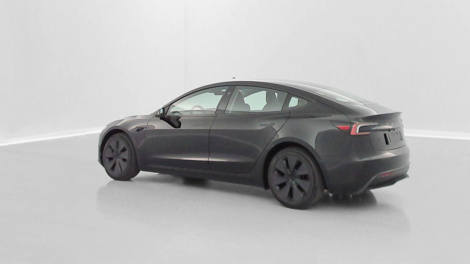 TESLA MODEL 3   II Standard Propulsion (513km)