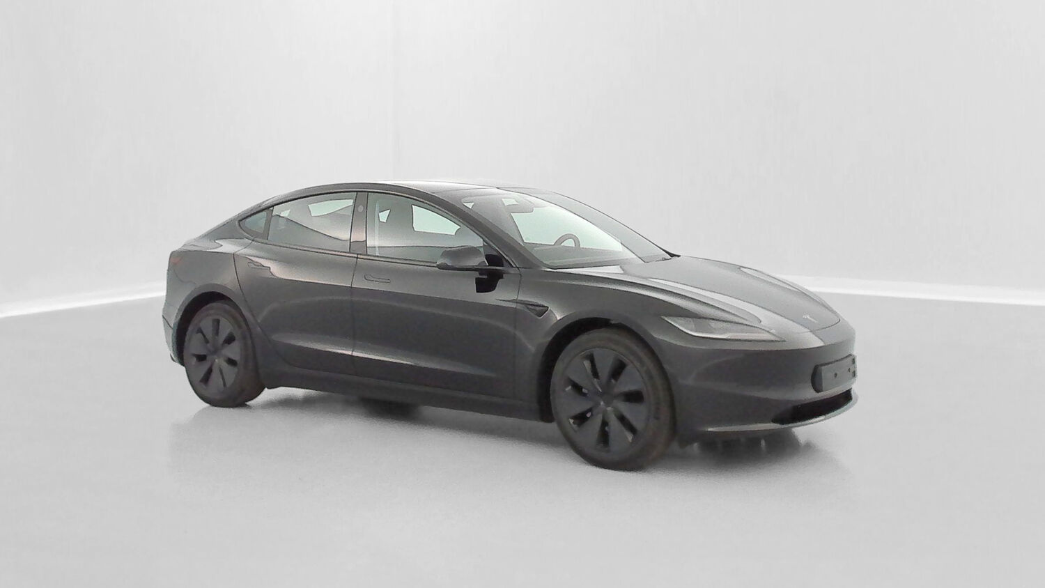 TESLA MODEL 3   II Standard Propulsion (513km)