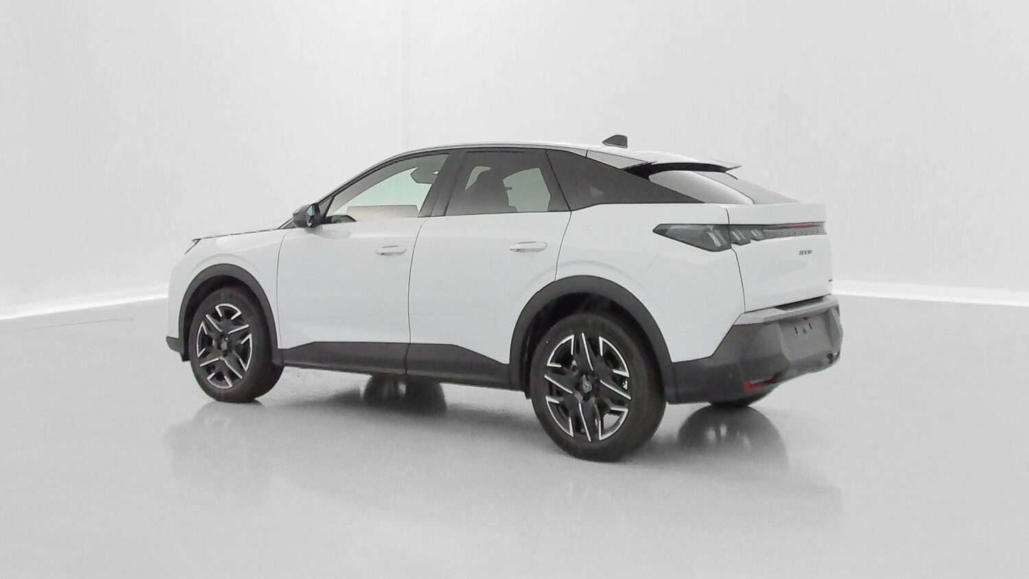 PEUGEOT 3008 Hybrid 136ch Allure e-DCS6 + Pack Panoramic Navigation