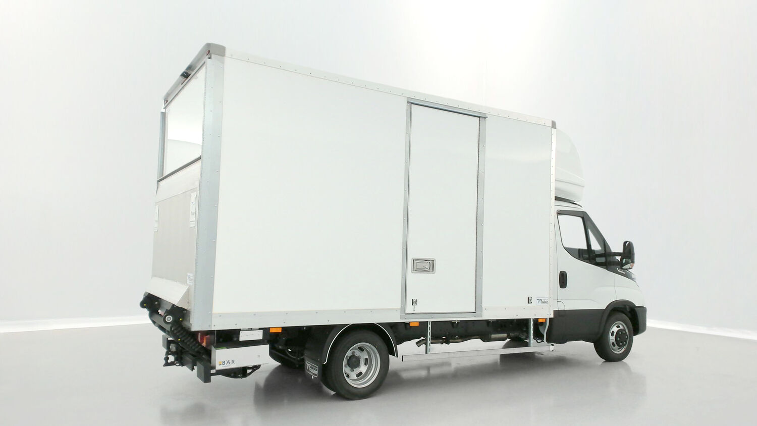 IVECO DAILY III 35C18HA8 4100 3.0 180ch Caisse 20m³ Toutain