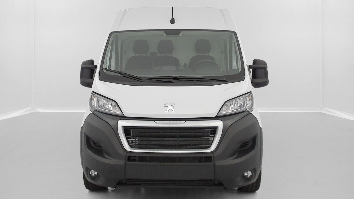 PEUGEOT BOXER   II L2H2 3.3 2.2 BlueHDi 140ch