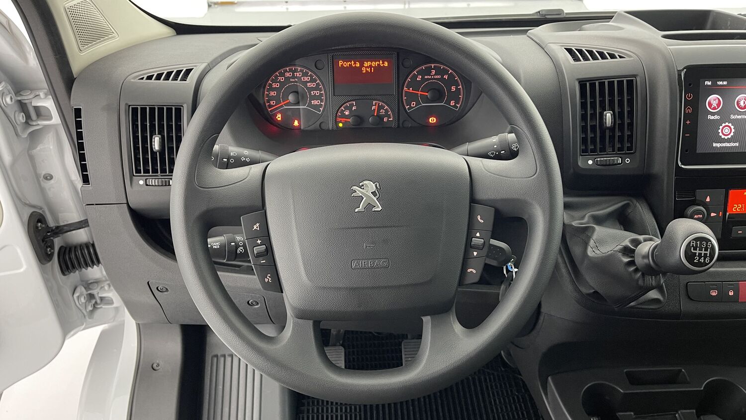 PEUGEOT BOXER   II L2H2 3.3 2.2 BlueHDi 140ch