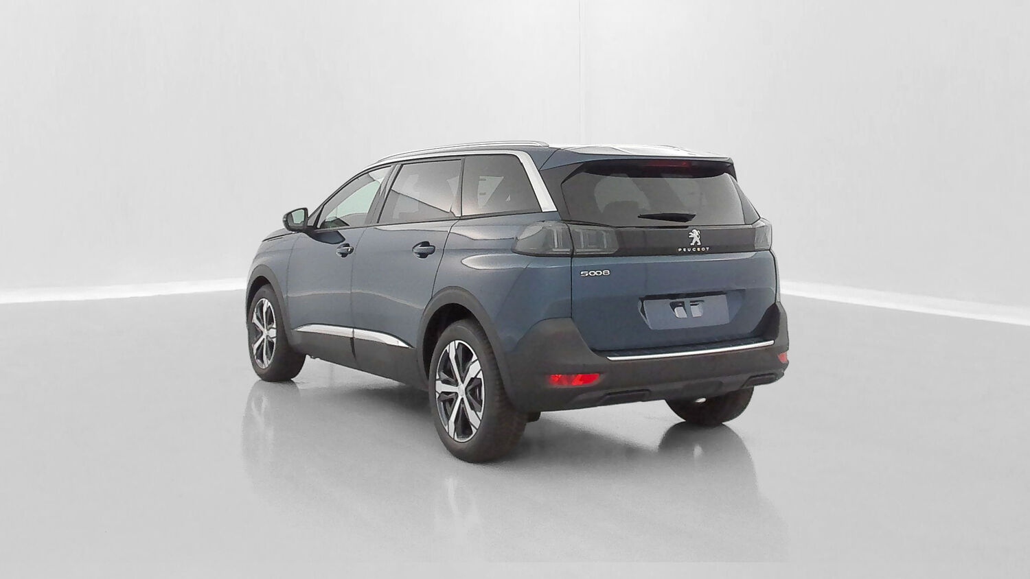 PEUGEOT 5008   III 1.5 BlueHDi 130ch Allure Pack EAT8