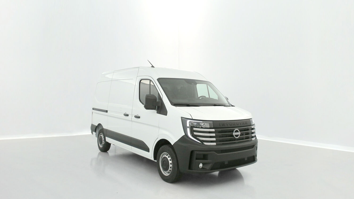 NISSAN Interstar   III L2H2 3t3 2.0 dCi 130ch N-Connecta