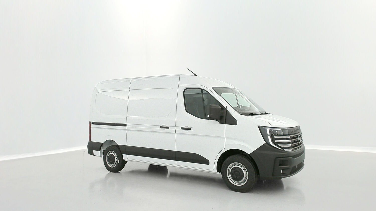 NISSAN Interstar   III L2H2 3t3 2.0 dCi 130ch N-Connecta