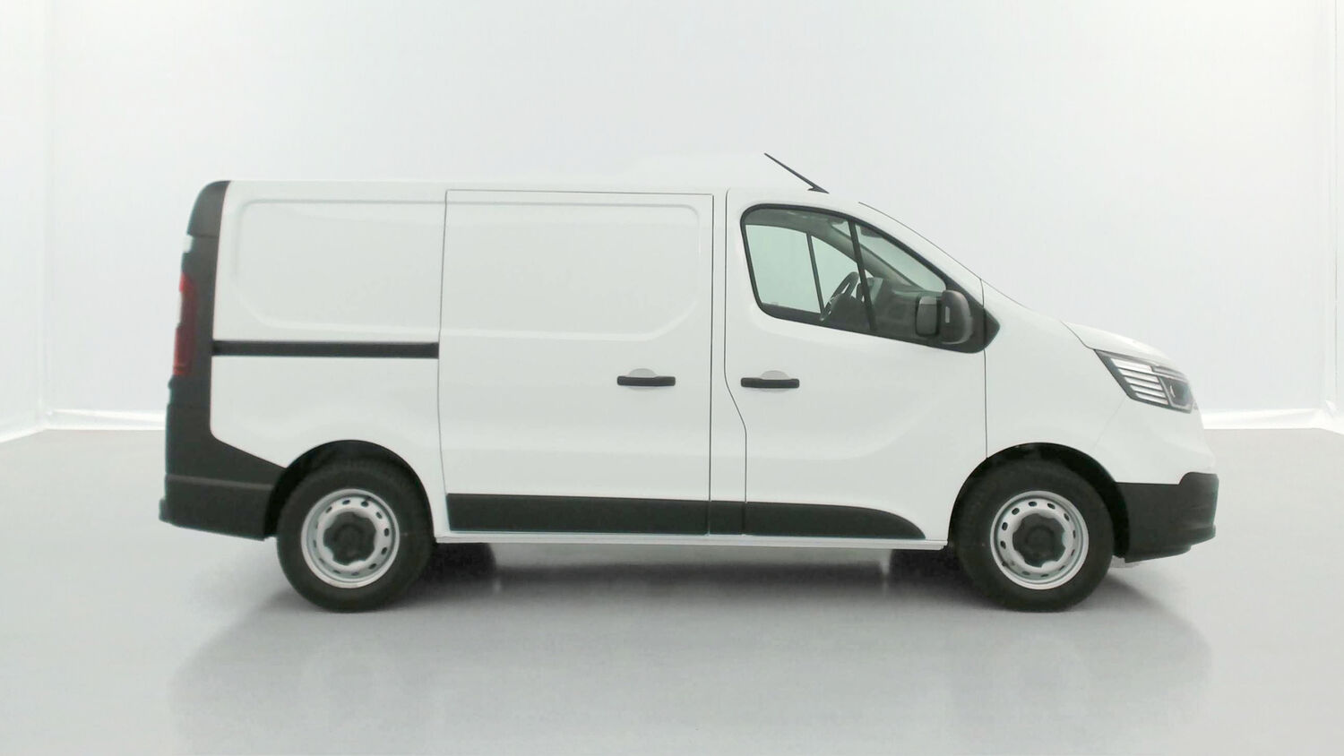 RENAULT TRAFIC III (3) L1H1 2800 2.0 Blue dCi 130ch Advance