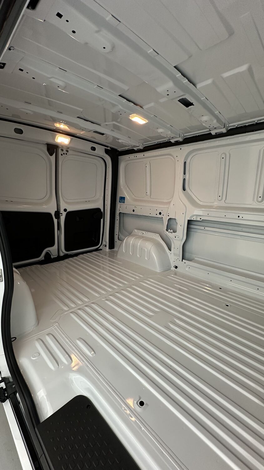 RENAULT TRAFIC III (3) L1H1 2800 2.0 Blue dCi 130ch Advance