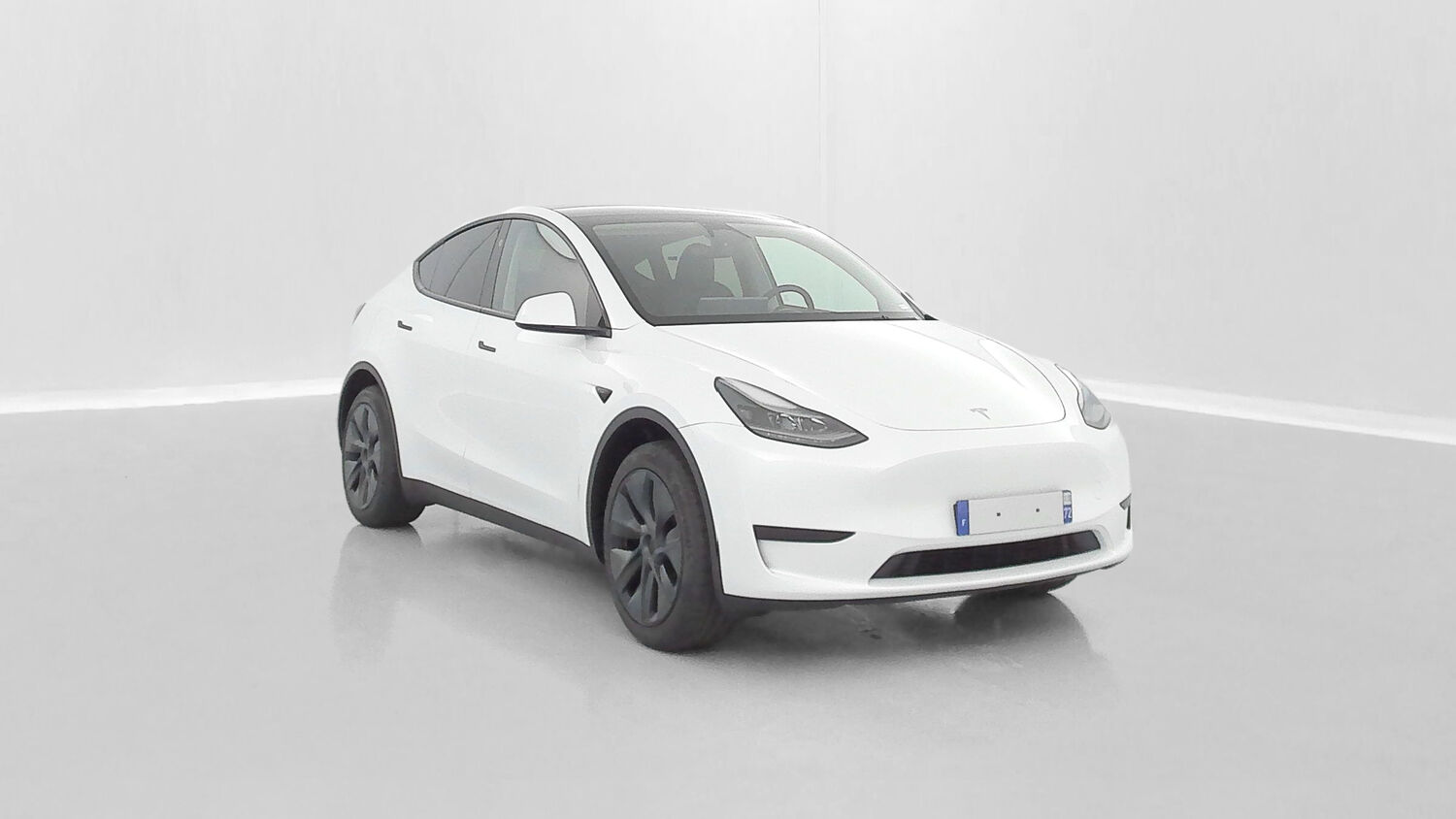 TESLA Model y   Grande Autonomie Propulsion (600km)