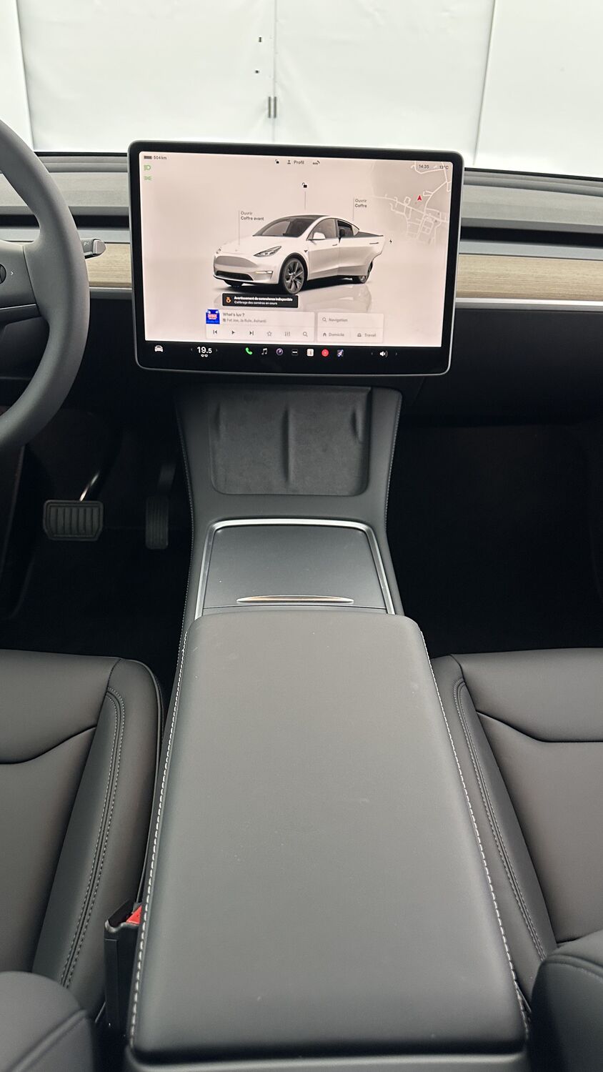 TESLA Model y   Grande Autonomie Propulsion (600km)