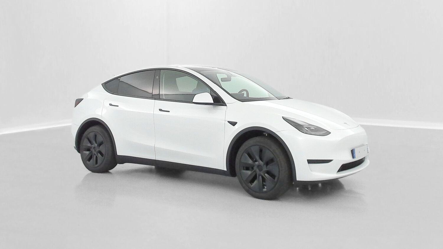 TESLA Model y   Grande Autonomie Propulsion (600km)