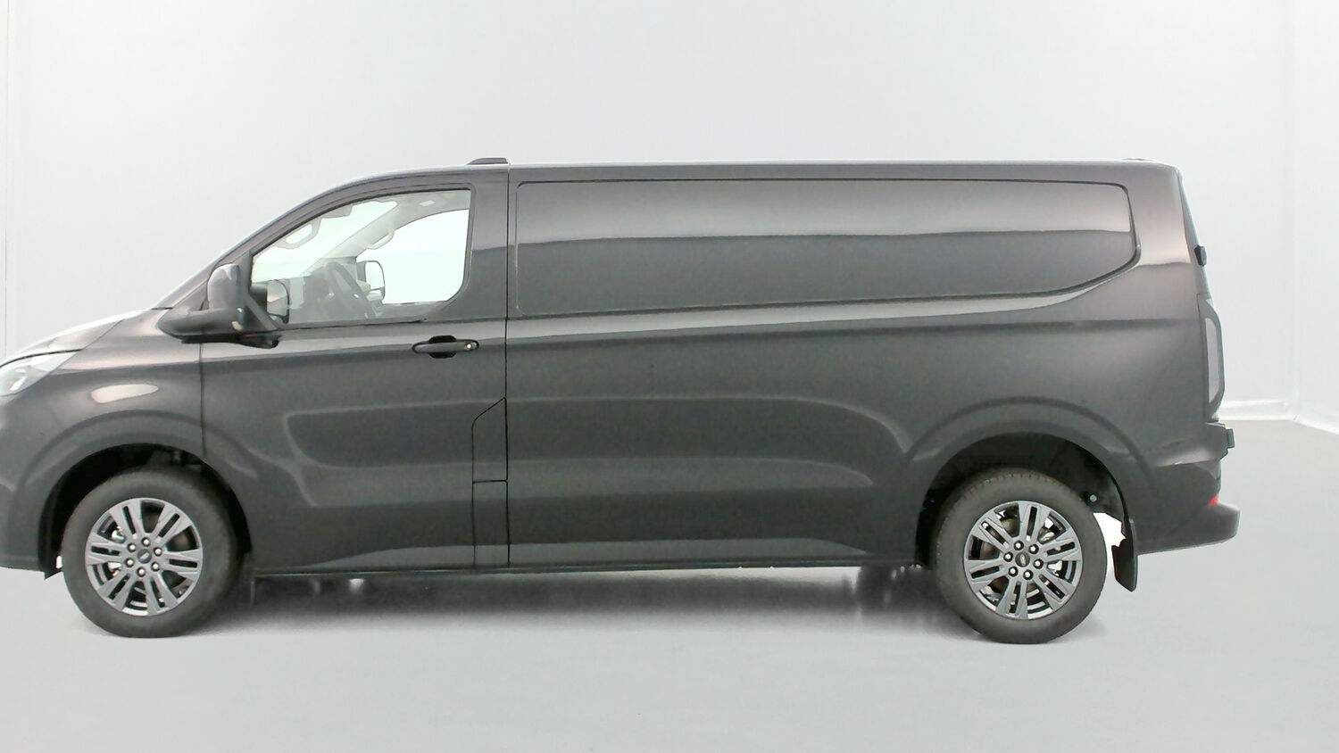 FORD TRANSIT CUSTOM II 320 L2H1 2.0 Ecoblue 170ch Limited BVA8