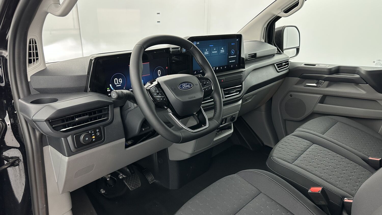 FORD TRANSIT CUSTOM II 320 L2H1 2.0 Ecoblue 170ch Limited BVA8