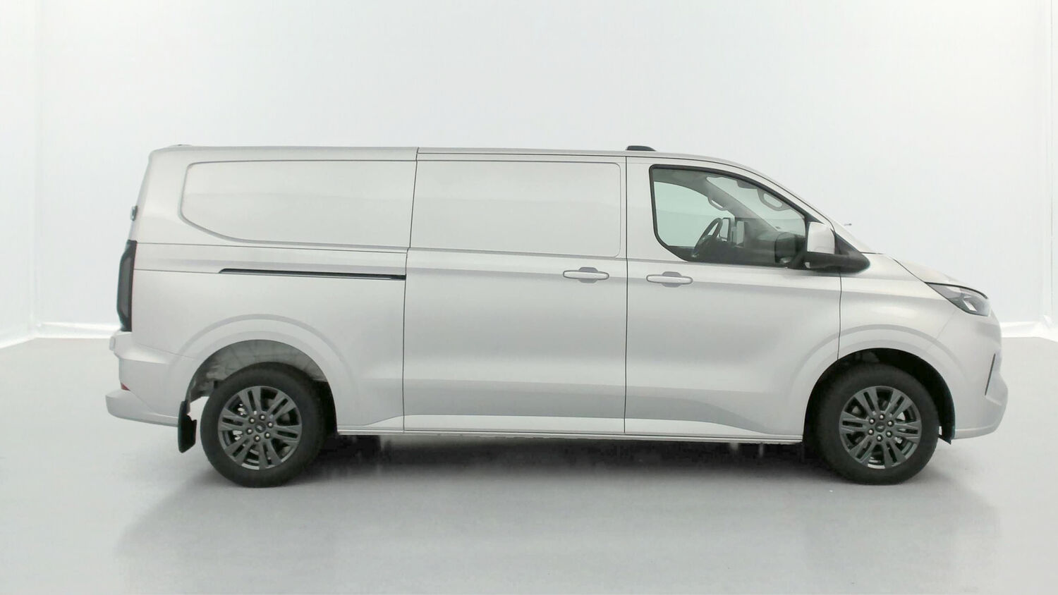 FORD TRANSIT CUSTOM II 320 L2H1 2.0 Ecoblue 170ch Limited BVA8