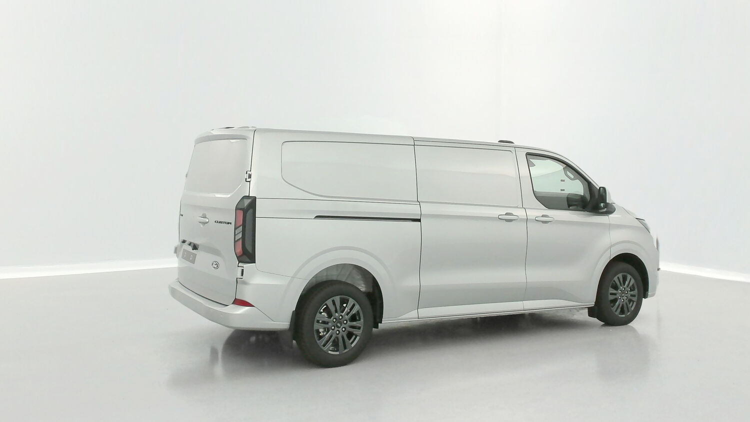 FORD TRANSIT CUSTOM II 320 L2H1 2.0 Ecoblue 170ch Limited BVA8