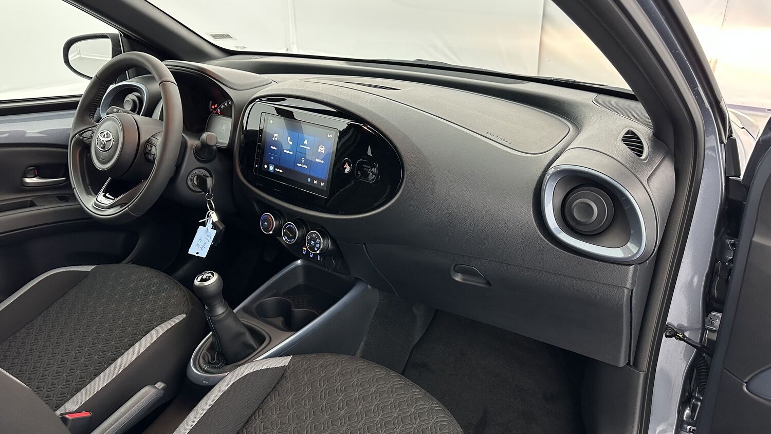 TOYOTA AYGO X 1.0 VVT-i 72ch Design