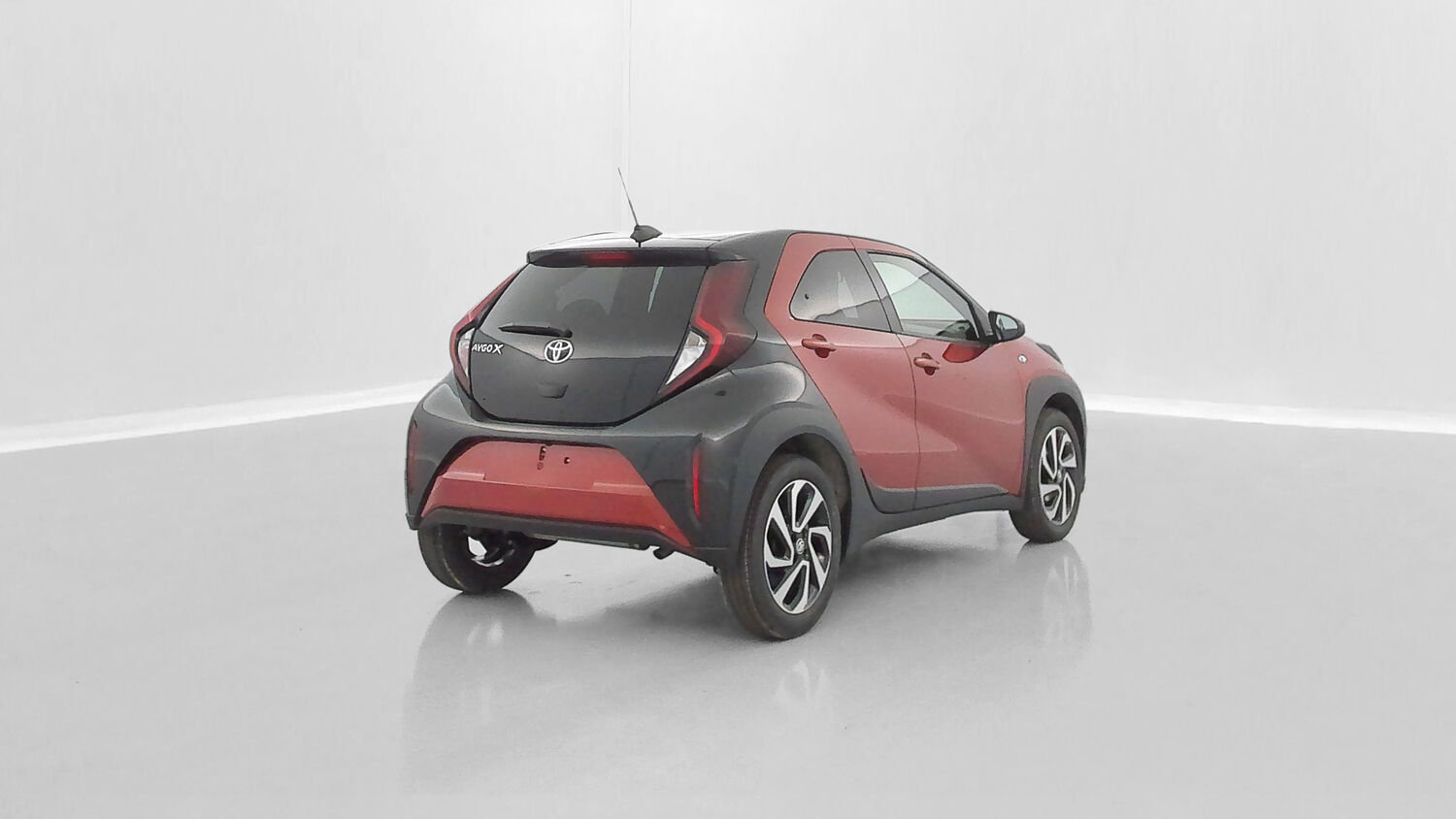 TOYOTA AYGO X 1.0 VVT-i 72ch Design + Sièges chauffants