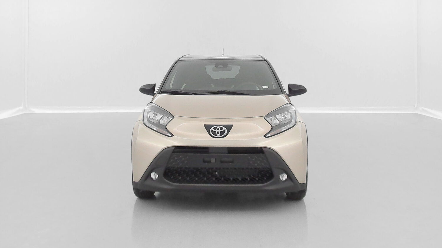 TOYOTA AYGO X 1.0 VVT-i 72ch Design Team Deutschland