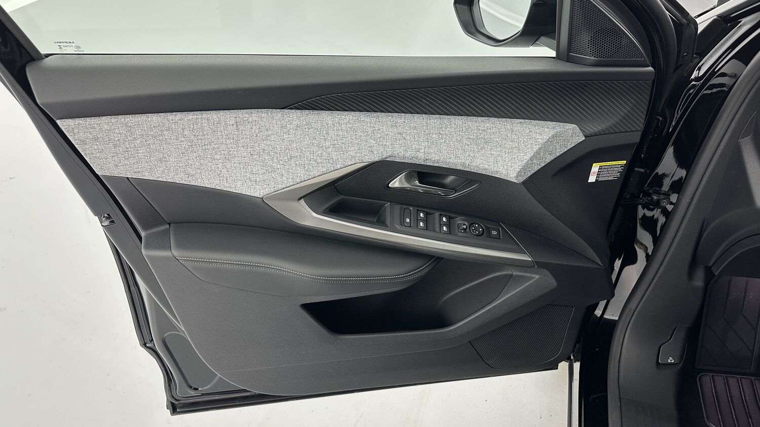 PEUGEOT 5008 III 1.2 Hybrid 136ch Allure e-DCS6