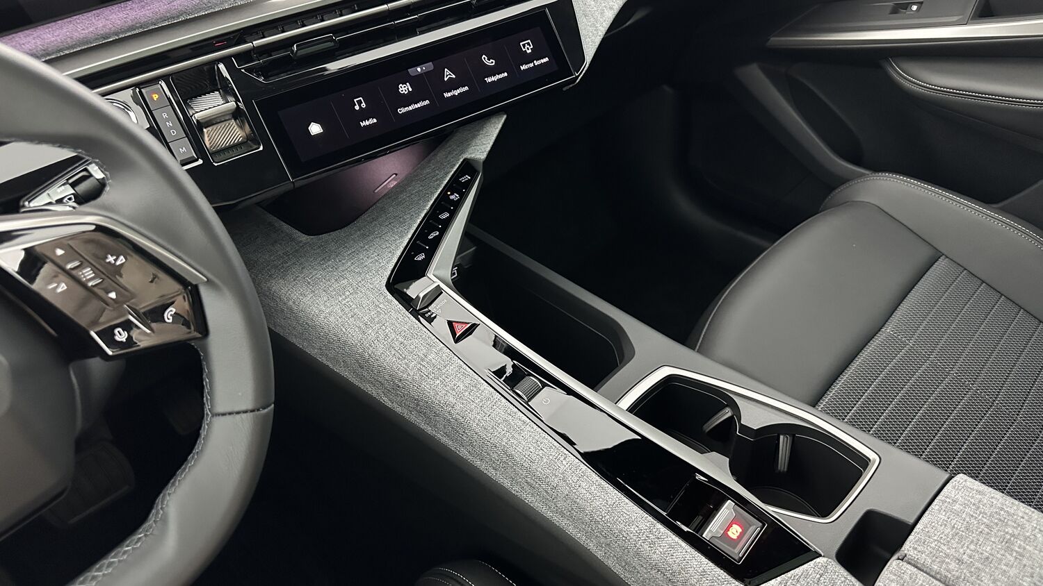 PEUGEOT 5008 III 1.2 Hybrid 136ch Allure e-DCS6