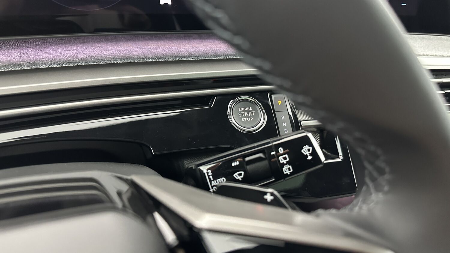PEUGEOT 5008 III 1.2 Hybrid 136ch Allure e-DCS6