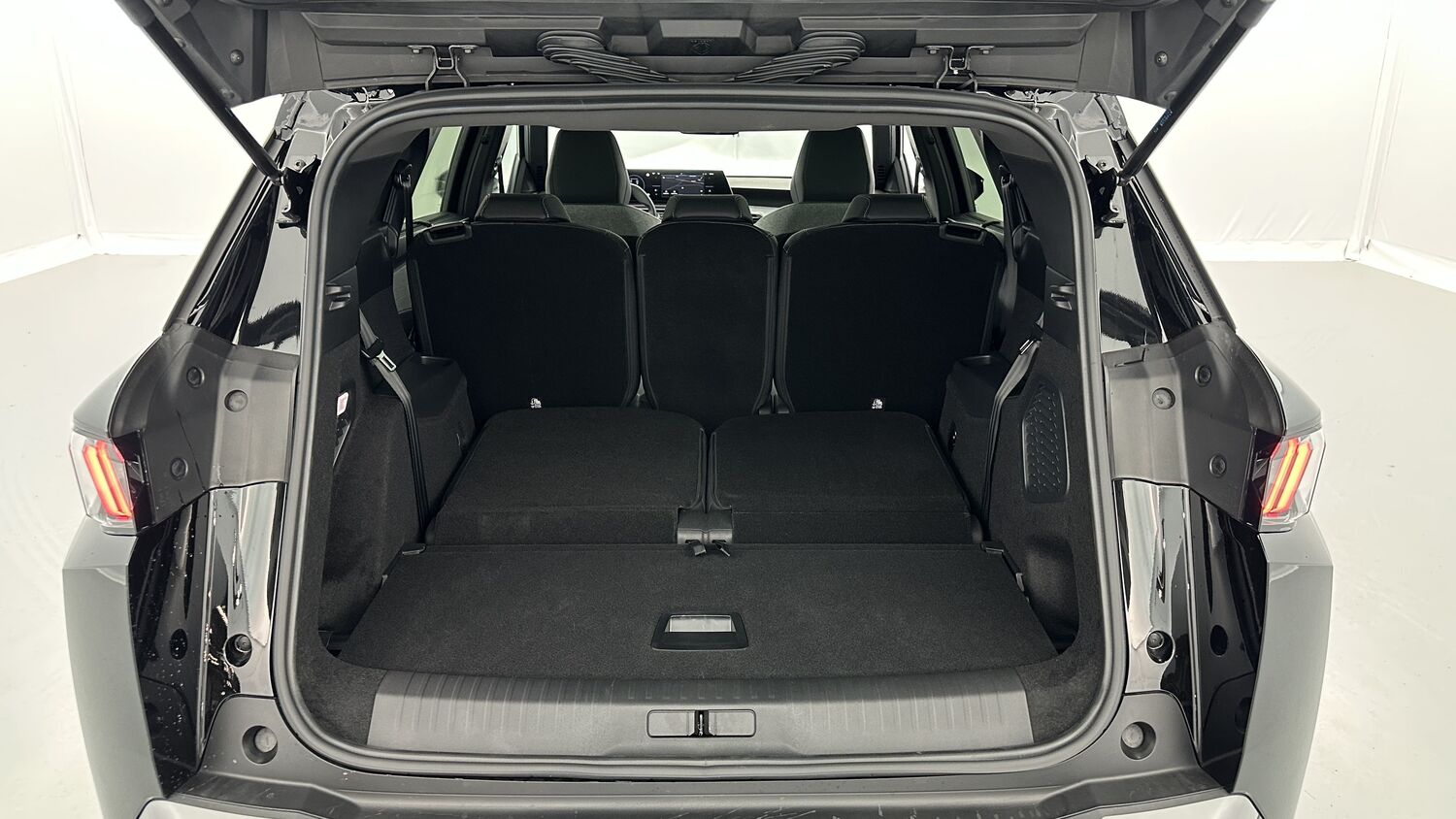 PEUGEOT 5008 III 1.2 Hybrid 136ch Allure e-DCS6