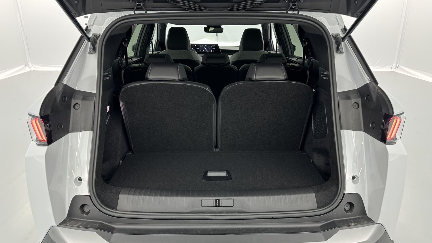 PEUGEOT 5008 III 1.2 Hybrid 136ch Allure e-DCS6