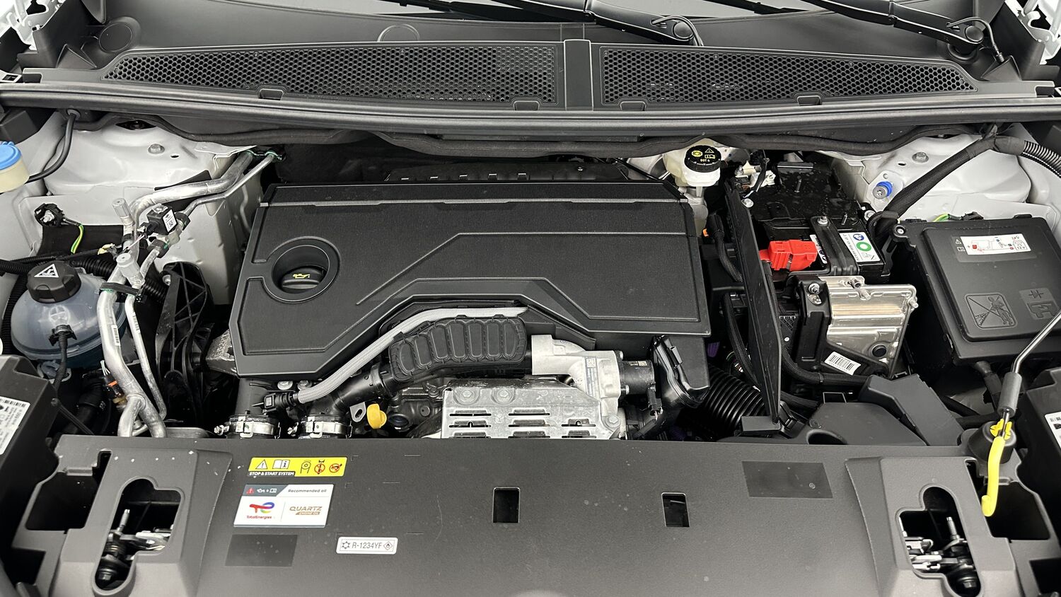 PEUGEOT 5008 III 1.2 Hybrid 136ch Allure e-DCS6