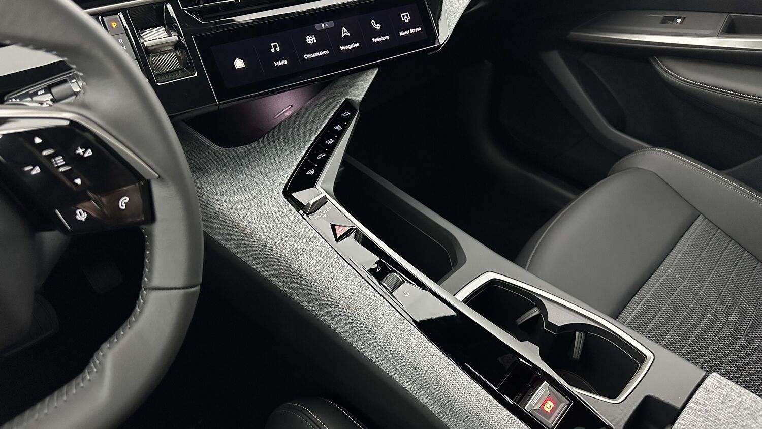 PEUGEOT 5008 III 1.2 Hybrid 136ch Allure e-DCS6
