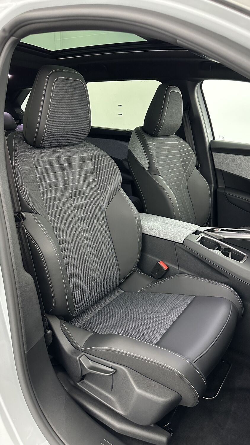 PEUGEOT 5008 III 1.2 Hybrid 136ch Allure e-DCS6