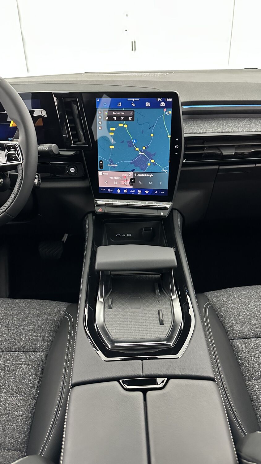 RENAULT ESPACE VI E-Tech full hybrid 200ch Techno