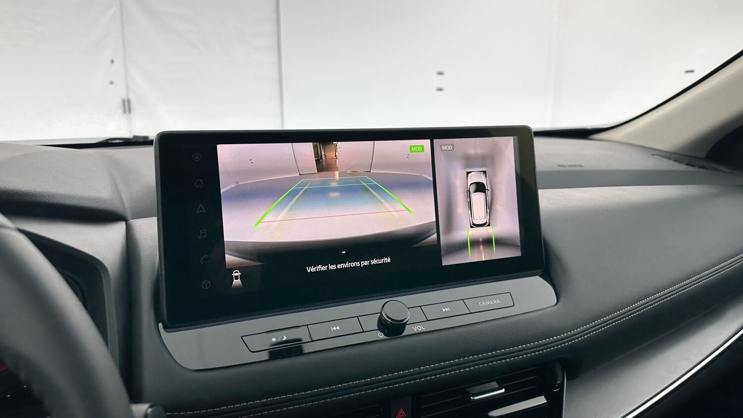 NISSAN X-TRAIL IV e-POWER 204ch N-Connecta 2WD