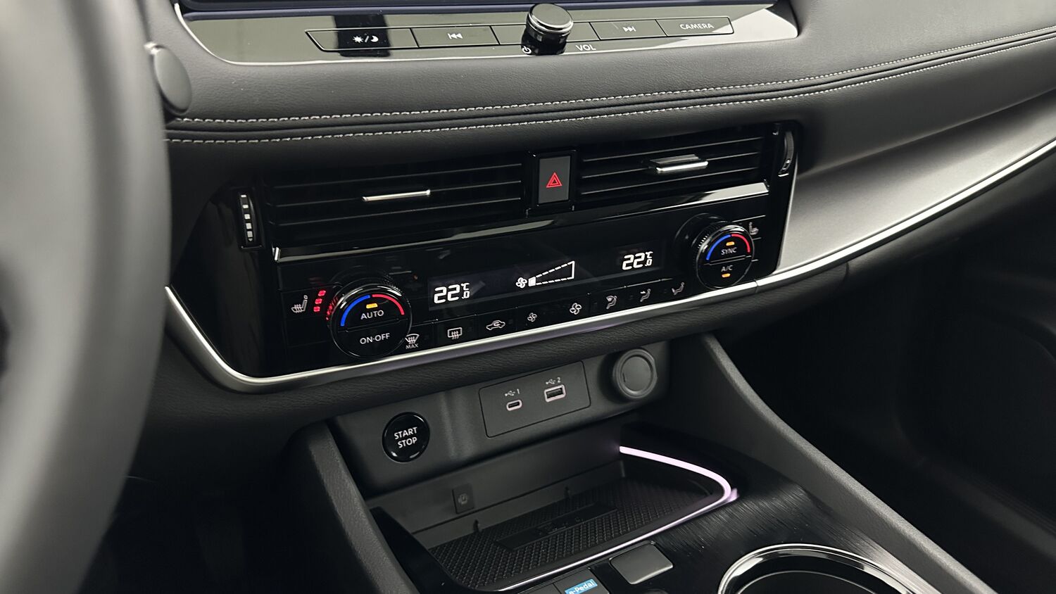 NISSAN X-TRAIL IV e-POWER 204ch N-Connecta 2WD