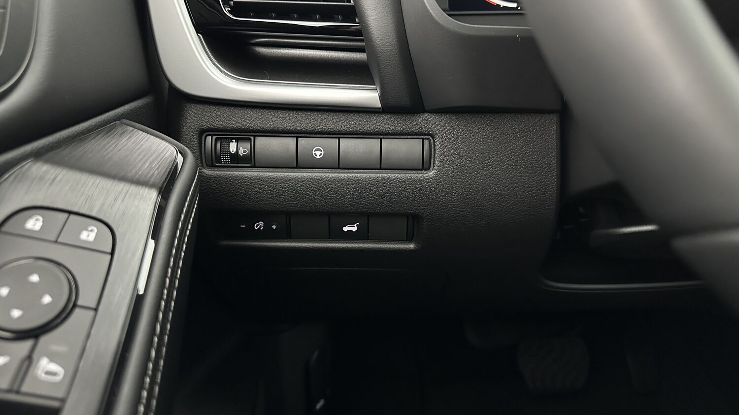 NISSAN X-TRAIL IV e-POWER 204ch N-Connecta 2WD