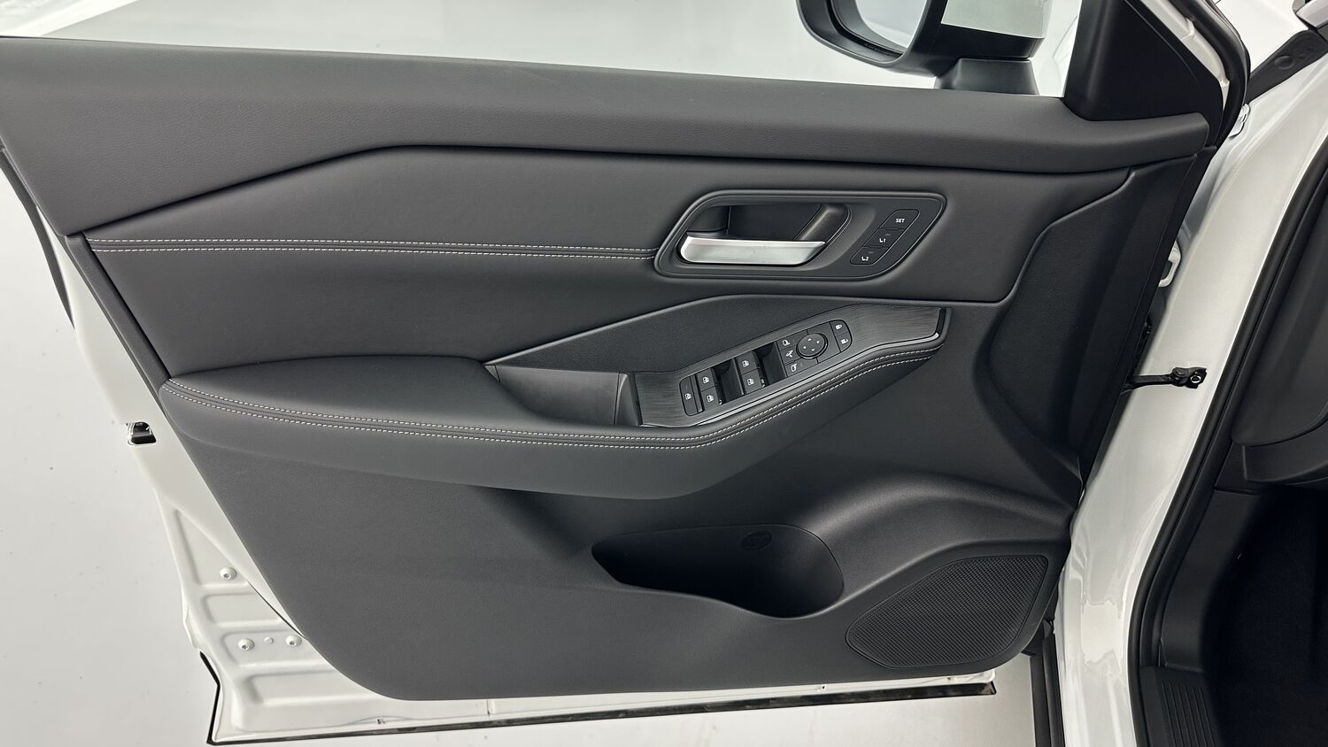 NISSAN X-TRAIL IV e-POWER 204ch N-Connecta 2WD