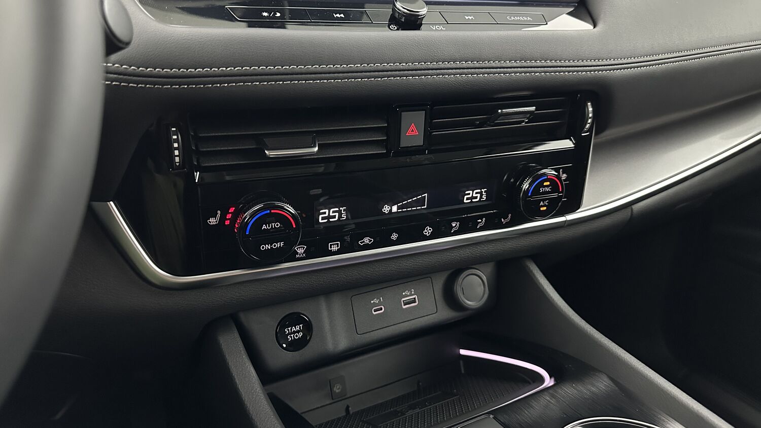NISSAN X-TRAIL IV e-POWER 204ch N-Connecta 2WD
