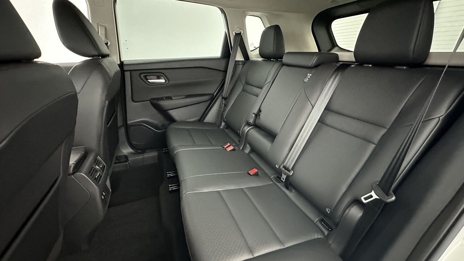 NISSAN X-TRAIL IV e-POWER 204ch N-Connecta 2WD